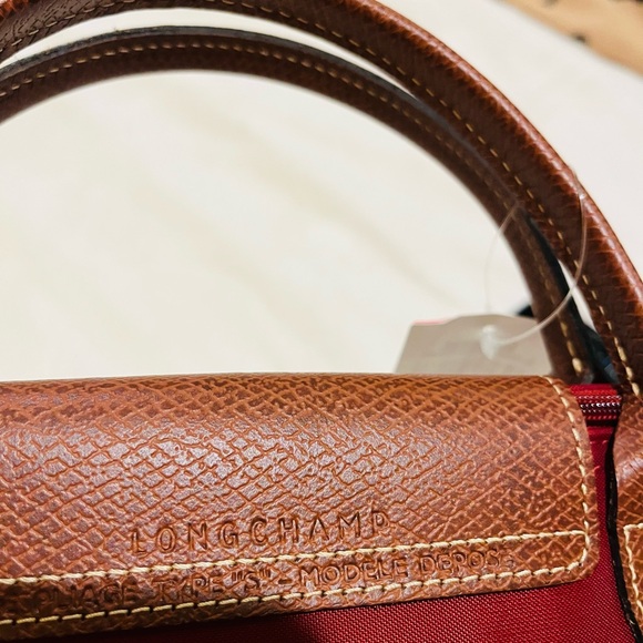 BNWT Longchap medium size bag color cranberry BN - Picture 8 of 15